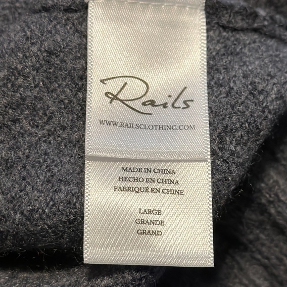 Rails Louie Charcoal Camo Sweater Size Large #835A-347A-090 - Picture 8 of 11